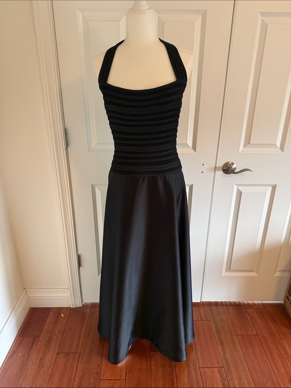 Vintage Tadashi Black Halter Evening Dress Size 8